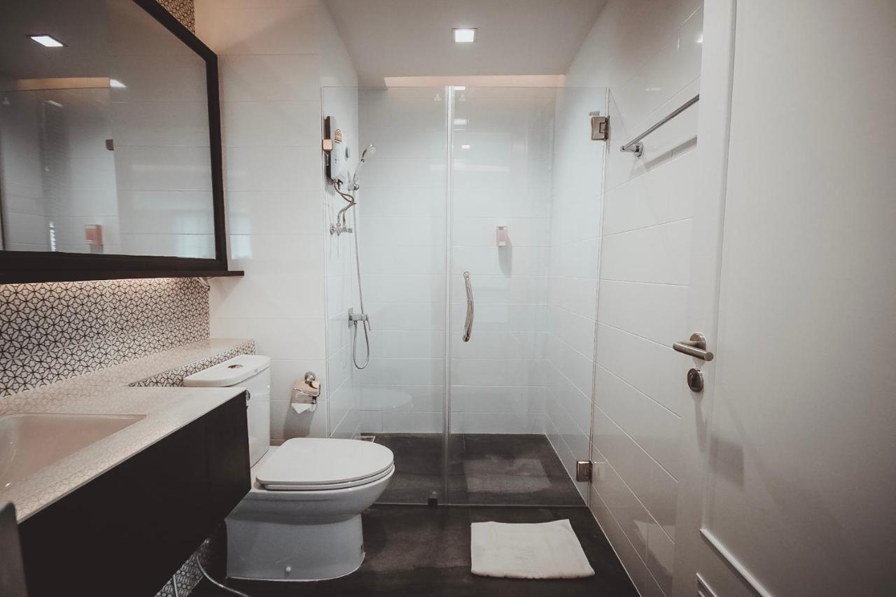 Ava Hotel 彭世洛 外观 照片